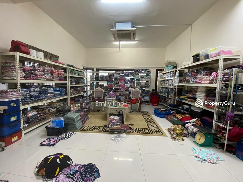 For Rent - Fern Lane (2 Storey Terrace House)