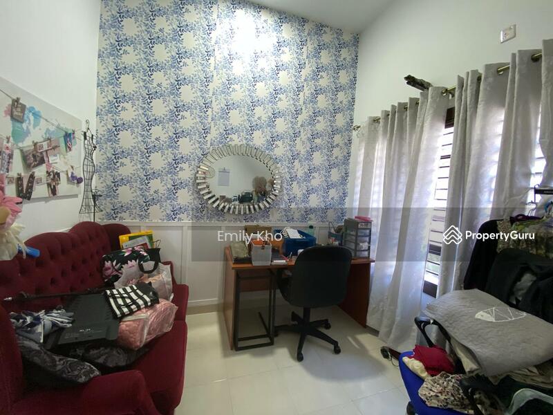 For Rent - Fern Lane (2 Storey Terrace House)
