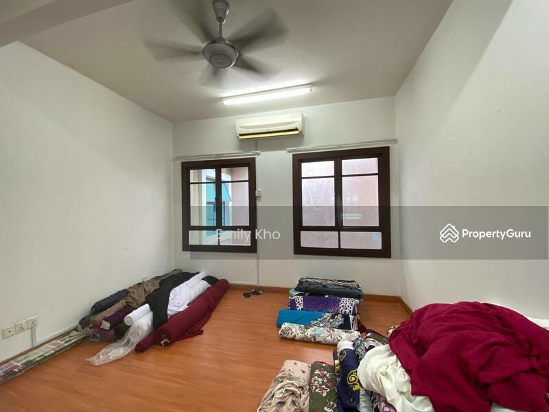 For Rent - Fern Lane (2 Storey Terrace House)