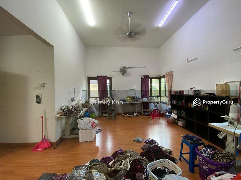 For Rent - Fern Lane (2 Storey Terrace House)