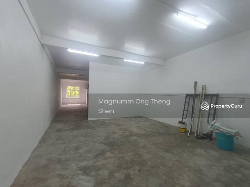 Untuk Disewa - Big Size 2800sf 1st floor & 2nd floor shop near Ecoshop for rent