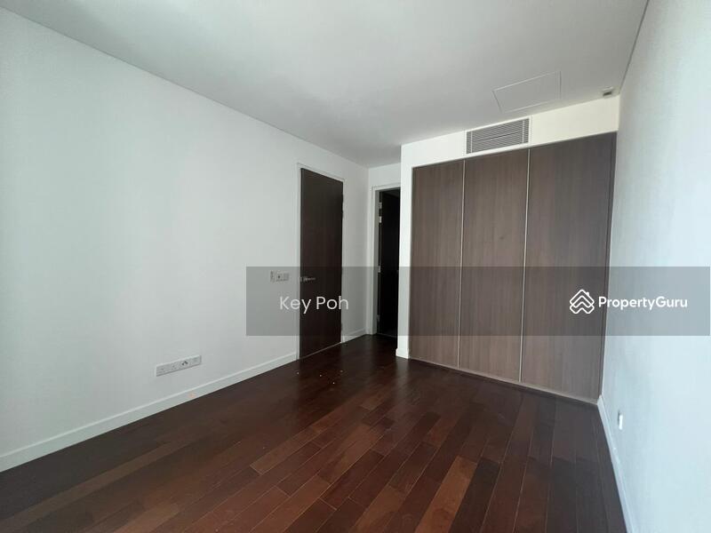 For Sale - D'Rapport