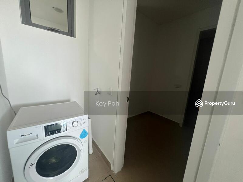 For Sale - D'Rapport