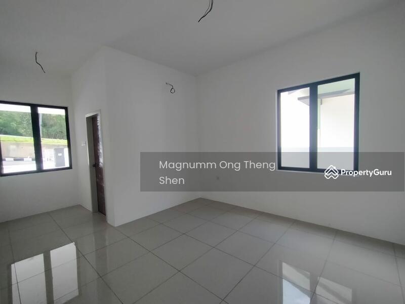 Untuk Dijual - Rumah Banglo Setingkat Baru dekat Mydin & Kulim Central Penang