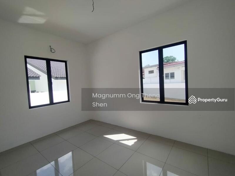 Untuk Dijual - Rumah Banglo Setingkat Baru dekat Mydin & Kulim Central Penang