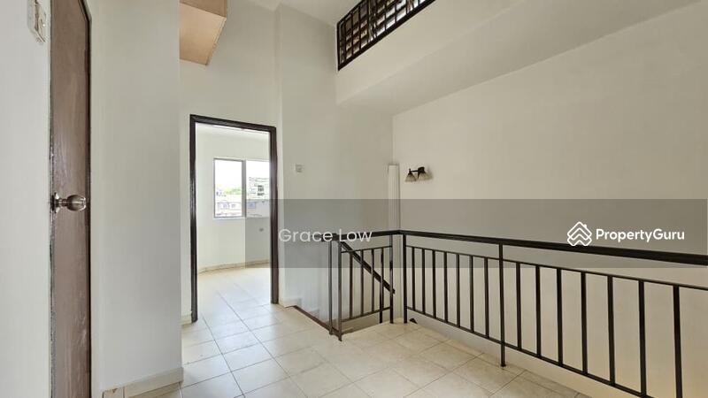 For Sale - town house tampoi