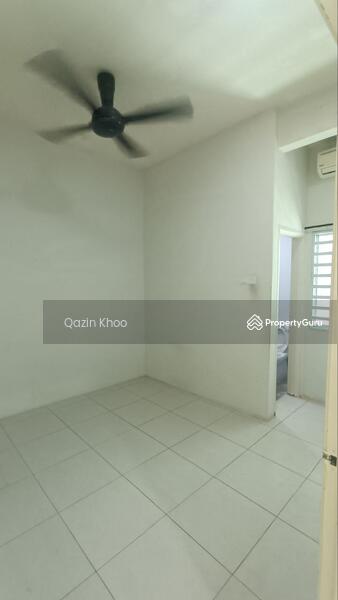 For Rent - Jalan Kuala Kangsar Genesis Townhouse Ground Unit
