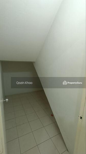 For Rent - Jalan Kuala Kangsar Genesis Townhouse Ground Unit