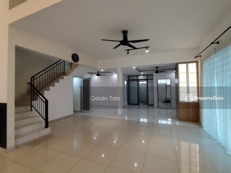 Untuk Dijual - landed 2 sty corner taman kota permai