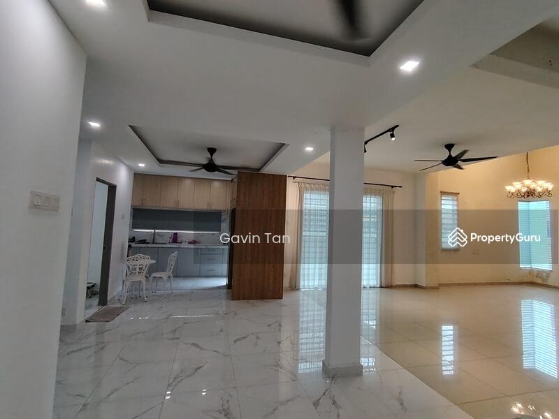 Untuk Dijual - landed 2 sty corner taman kota permai