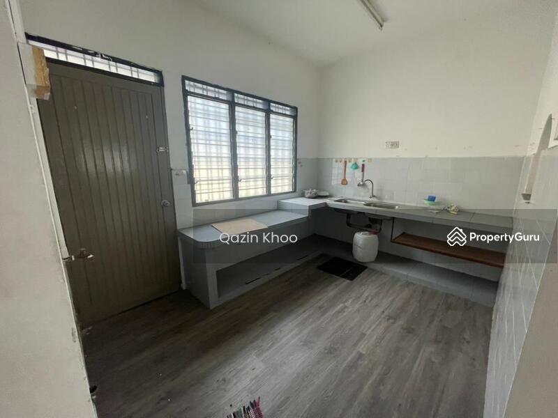 For Rent - Bercham Persiaran Tasek Double Storey Terrace House (Corner Unit)
