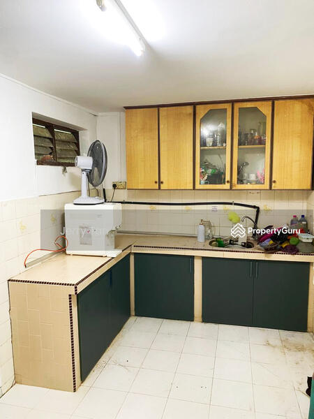 For Rent - jalan makloom cluster house