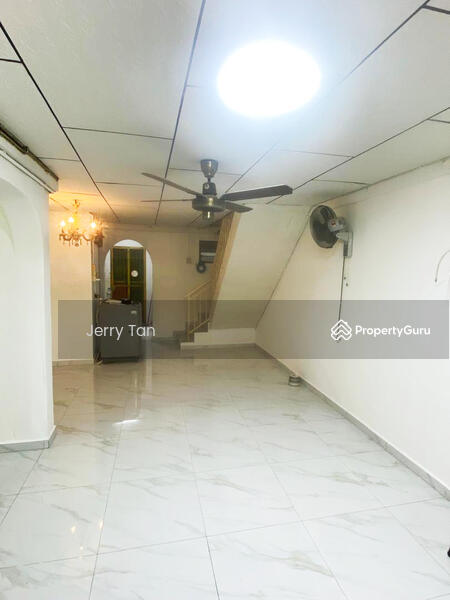 For Rent - jalan makloom cluster house
