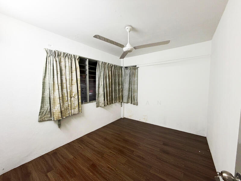 Untuk Disewa - Taman Lip Sin Block 1, 3 & 5