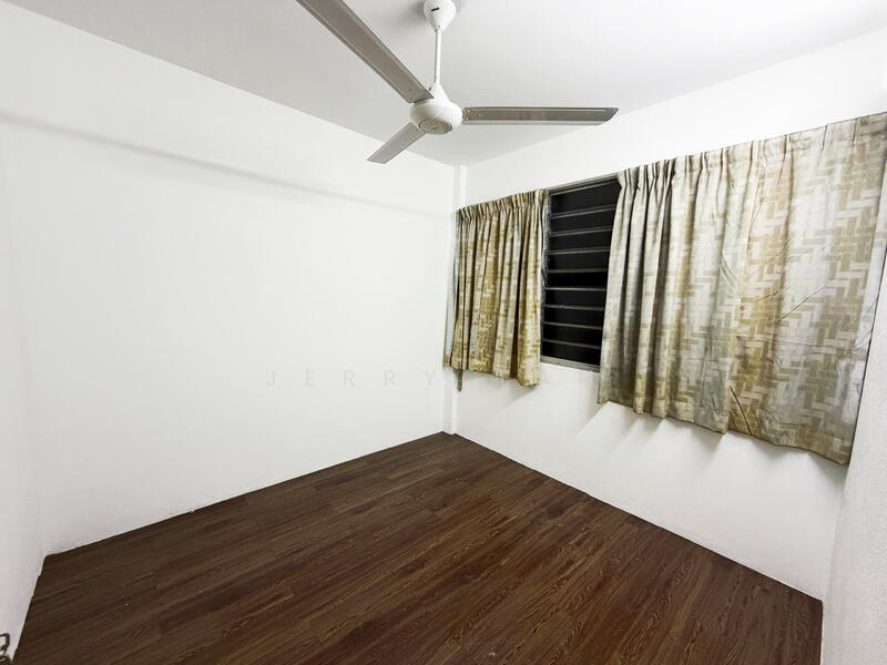 Untuk Disewa - Taman Lip Sin Block 1, 3 & 5