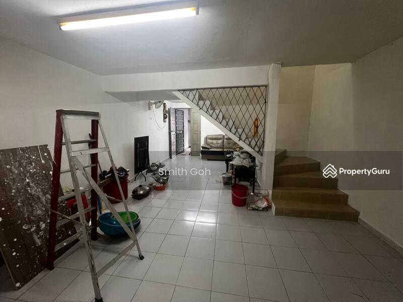 Untuk Dijual - Taman Ria @ Plentong @ Jalan Rotan Sega 2 Storey Low Cost 100% Loan & Free Duty Setem Renovated~