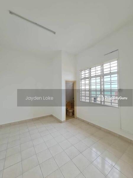 For Rent - Semi-Detached House at Ukay Perdana