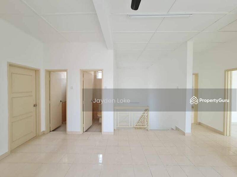 For Rent - Semi-Detached House at Ukay Perdana