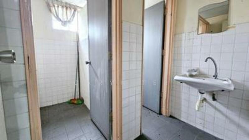 For Sale - Permas Jaya ( Intermediate Lot ) 1.5 Storey Semi-D Factory