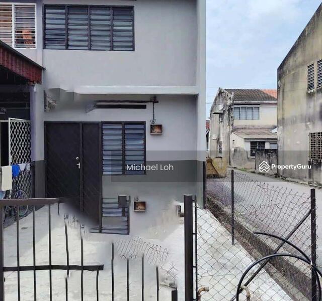 Untuk Dijual - 22, Selasar Rokam 16
