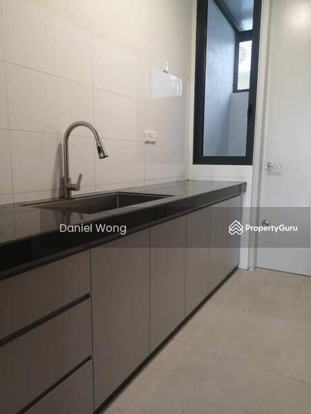 Untuk Disewa - Puchong Jaya IOI Mall Fully furnished Landed 1sty only