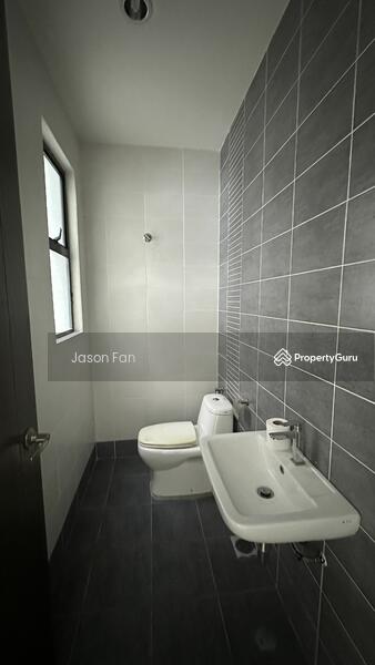 For Sale - Pentas, Alam impian, Shah Alam