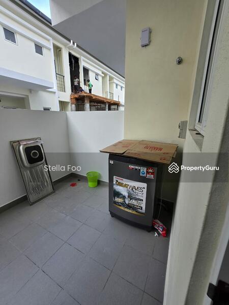 For Rent - RESIDENSI SENI