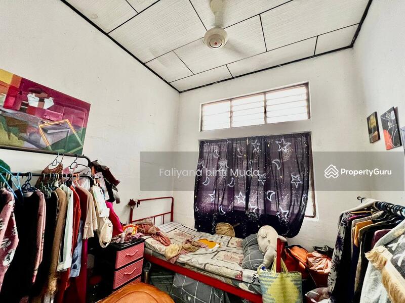 For Sale - Taman salak jaya
