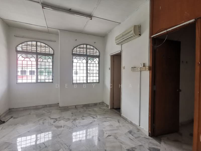 2-storey Terraced House for Sale in BANDAR PUCHONG JAYA (Puchong) - Debby Chai - Interior - PropertyGuru.com.my