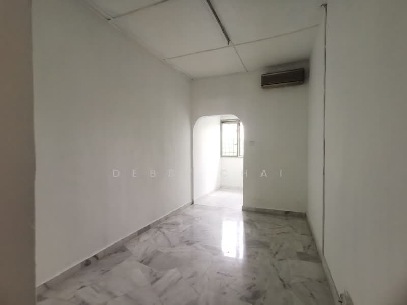 2-storey Terraced House for Sale in BANDAR PUCHONG JAYA (Puchong) - Debby Chai - Interior - PropertyGuru.com.my