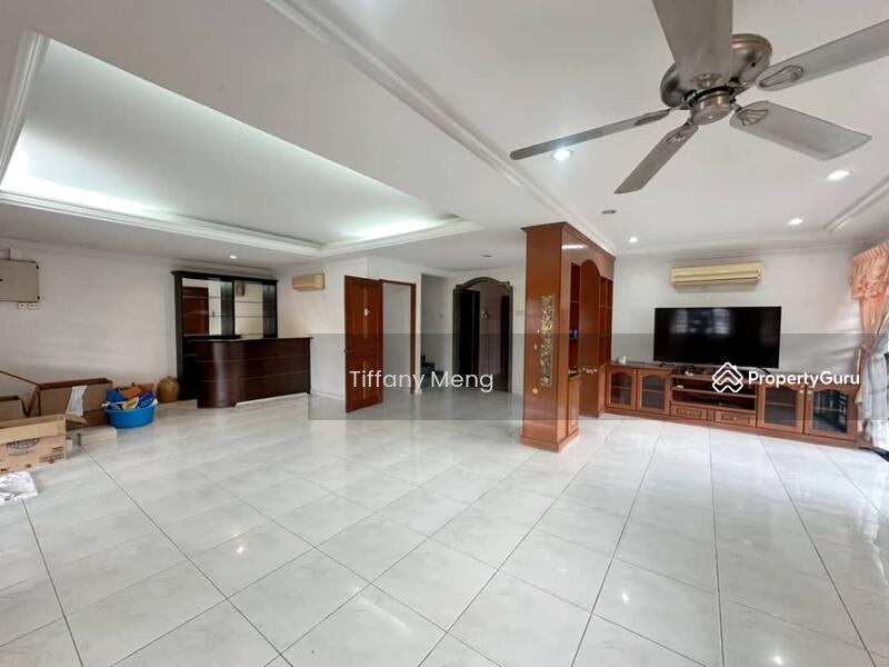 Untuk Dijual - Biggest Corner Unit - 2 Storey - Taman Selayang Utama, Selayang, Selangor
