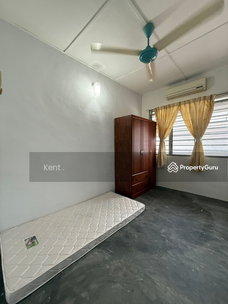 For Rent - Terraced House at Bercham