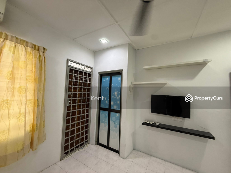 For Rent - Terraced House at Bercham