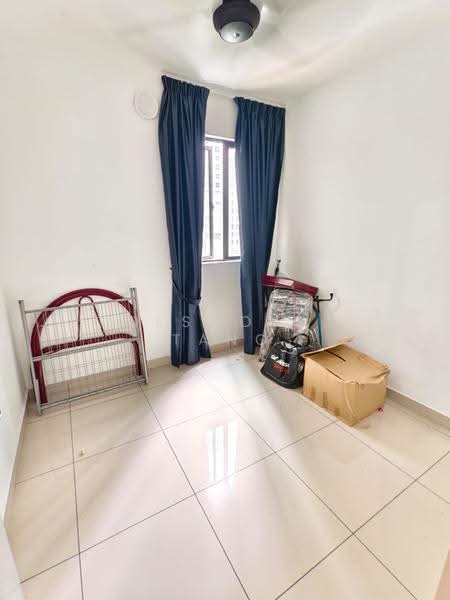 Condominium for Sale at Mizumi Residences - Desmond Tang - Bedroom - PropertyGuru.com.my