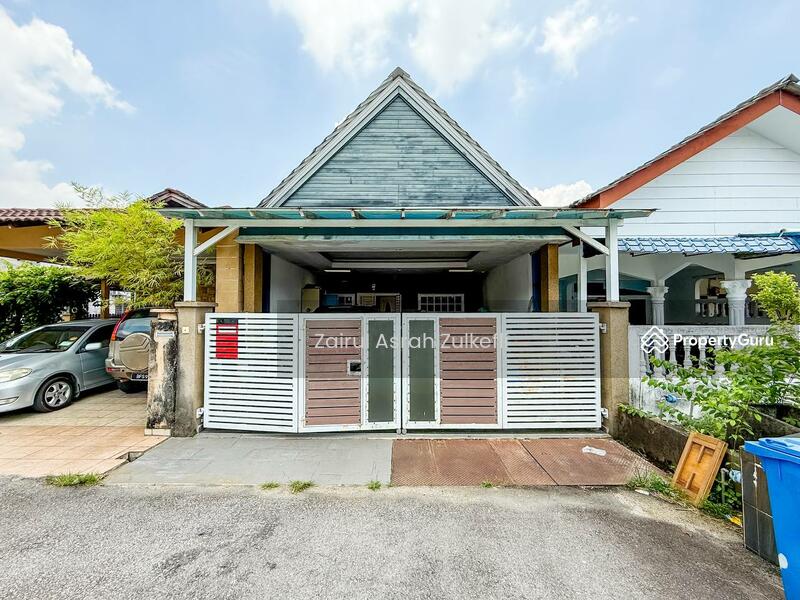 For Sale - Shah Alam EXTENDED 1.5 Storey House Jalan Tongsan Seksyen 17 Shah Alam