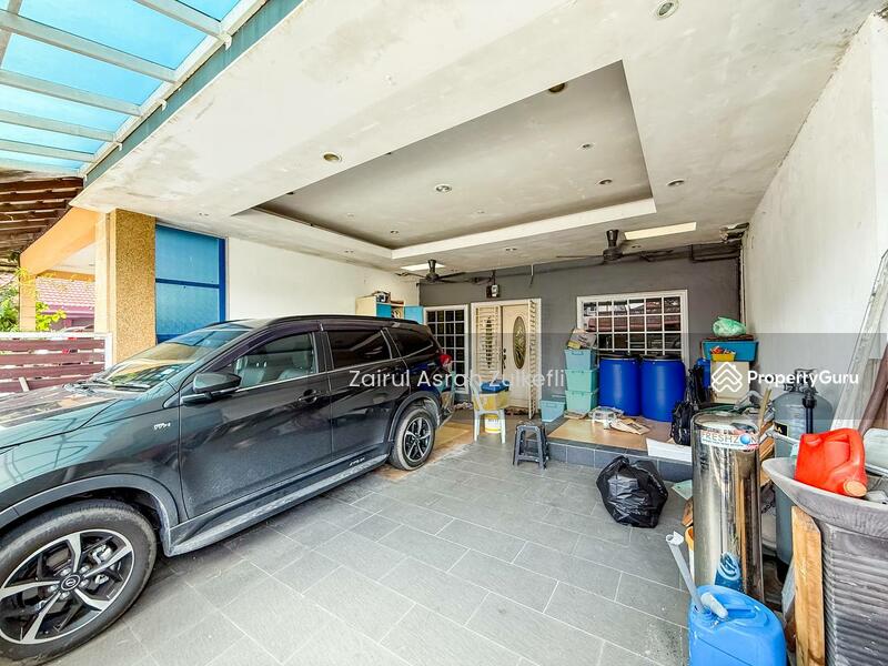 For Sale - Shah Alam EXTENDED 1.5 Storey House Jalan Tongsan Seksyen 17 Shah Alam