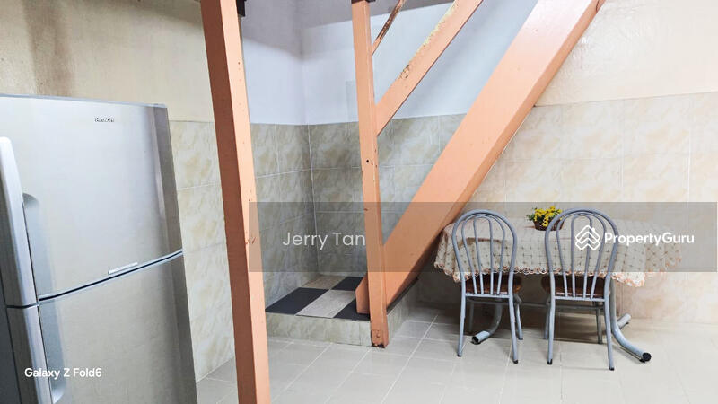 For Rent - Bukit Gedong