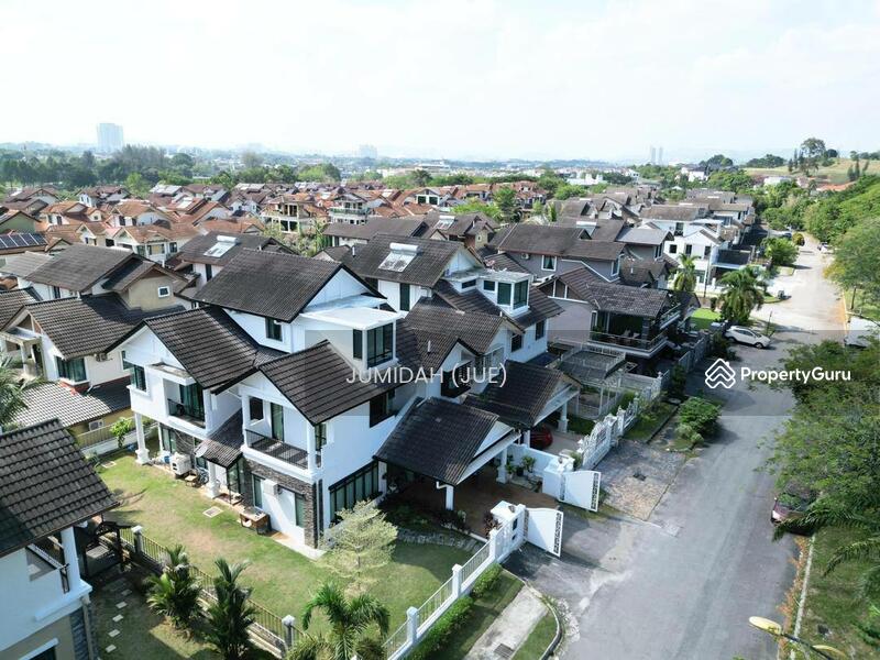 FACING OPEN 2.5 Storey Semi-D Puncak Bangi Seksyen 6 Bandar Baru Bangi For Sale