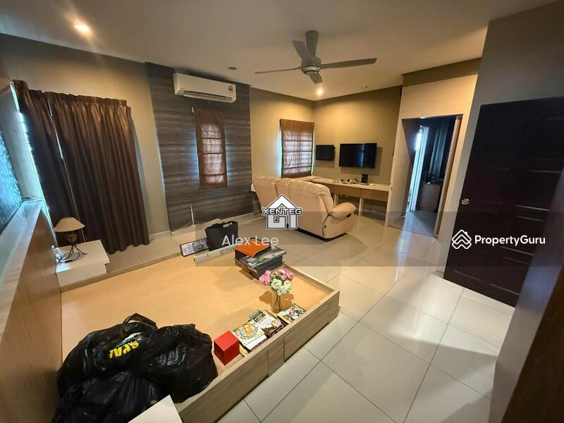 For Sale - Kampung Jawa