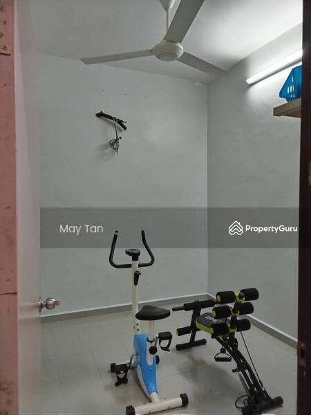 For Rent - 2-storey Terrace House at Taman Seri Emas