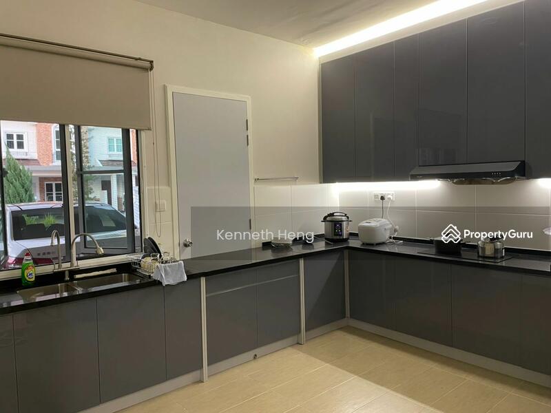 For Rent - 2-storey Terrace House at Setia Eco Templer