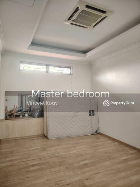 Untuk Dijual - Terraced House at Batu Lancang