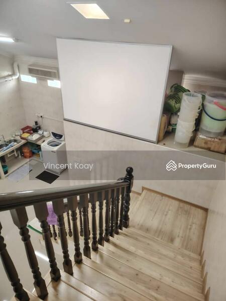 Untuk Dijual - Terraced House at Batu Lancang