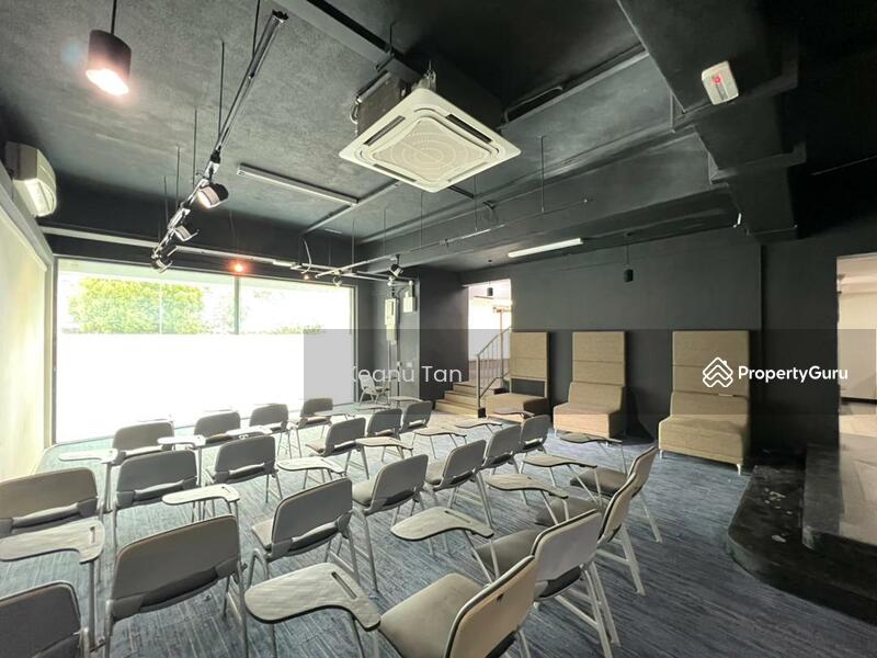 For Rent - Taman Daya