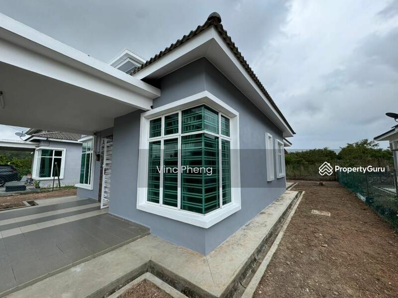For Sale - Bungalow at Durian Tunggal