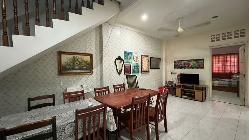 1.5-storey Terraced House for Sale in Taman Ehsan (Kepong) - Eugene Choo - PropertyGuru.com.my