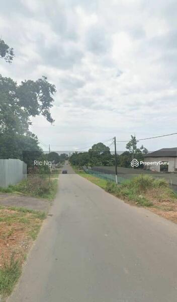 Untuk Dijual - Pekan Nenas @ Jalan Sungai Burung