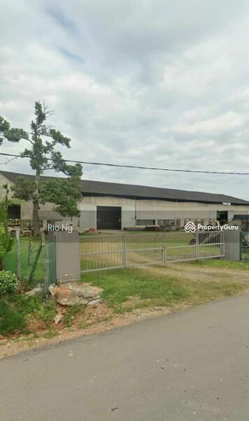 Untuk Dijual - Pekan Nenas @ Jalan Sungai Burung