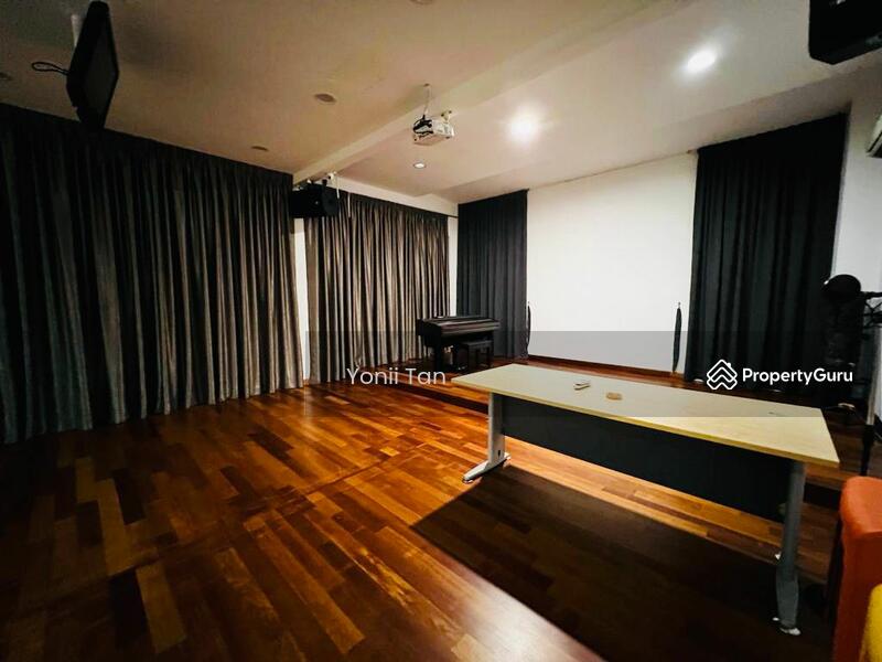 For Sale - Jelutong Ghee Hiang Terrace