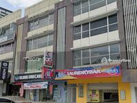 For Rent - Bandar Puteri Bangi Ground Floor Shop 22x80 Facing Mainroad For Rent, Kajang